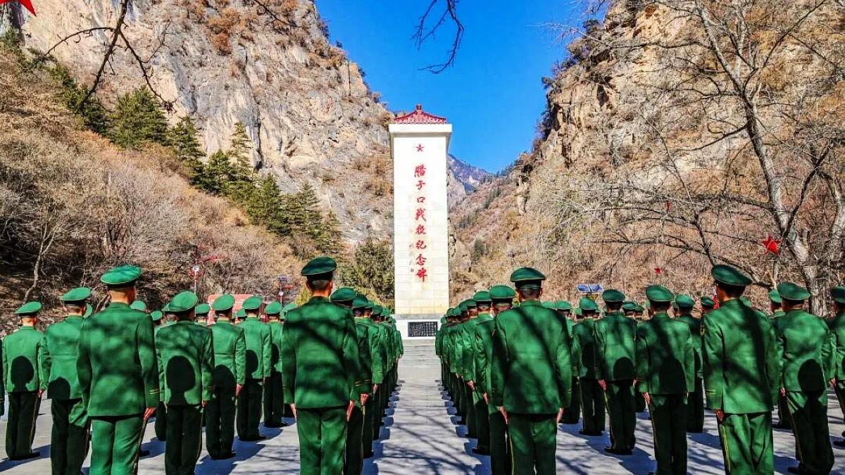 武警甘肃总队甘南支队：学习感悟长征精神，新兵下队“第一课”在这里开展