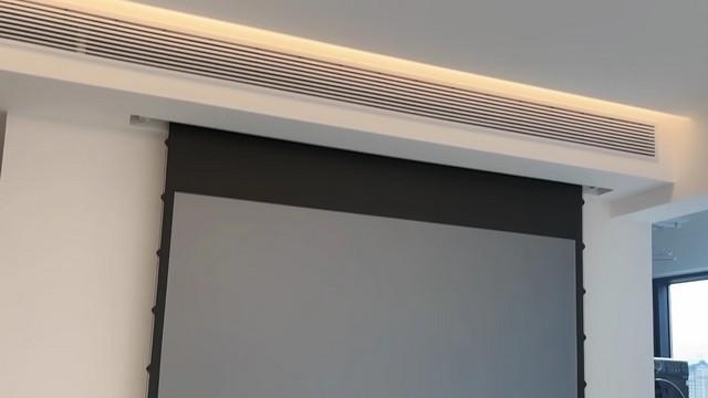 久聪壁挂式电动投影幕布测评：小空间的投影大能手