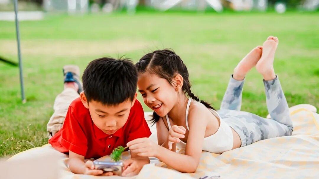 孩子最好的陪玩对象是同龄人