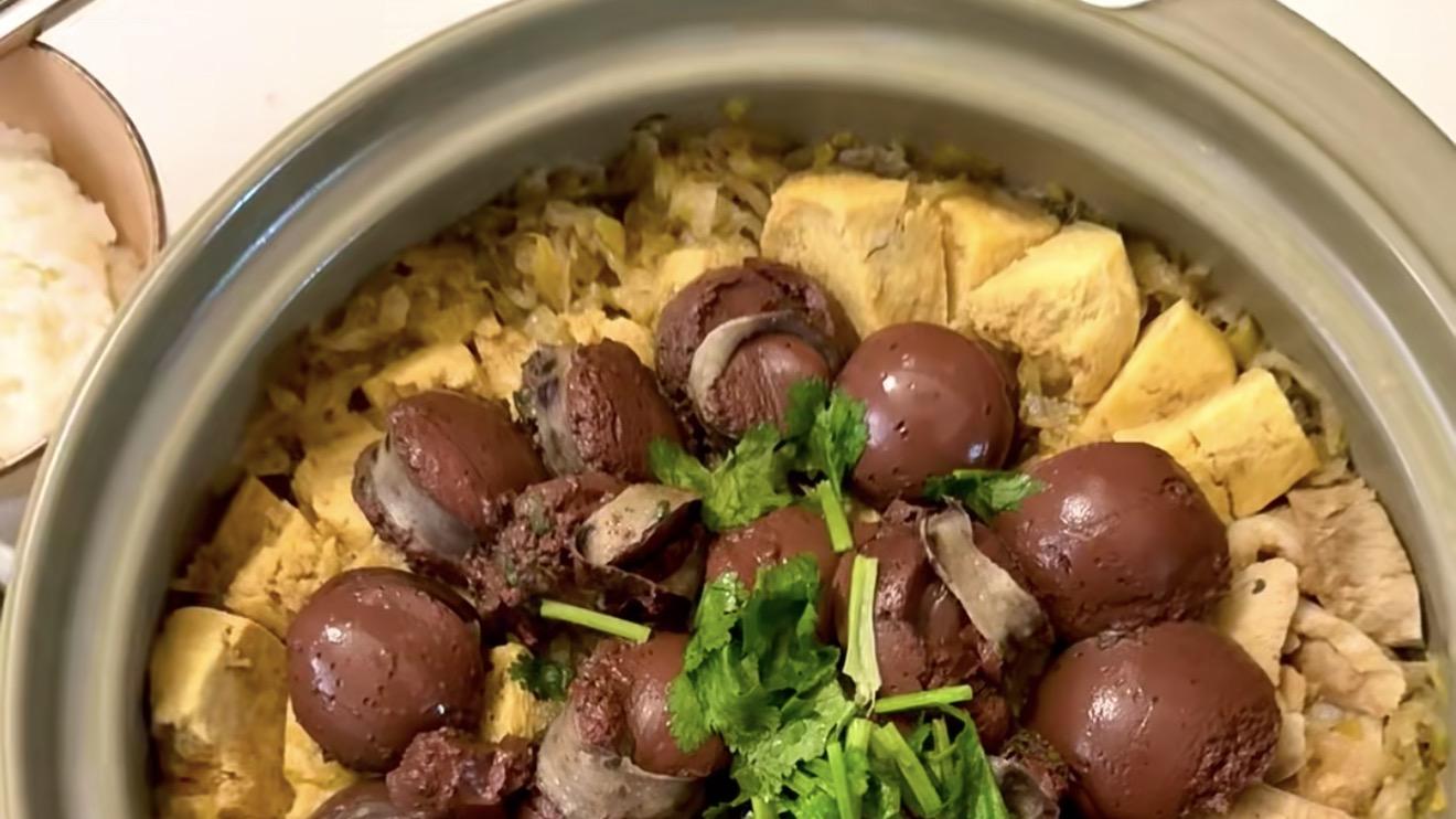 家常酸菜白肉血肠做法指南