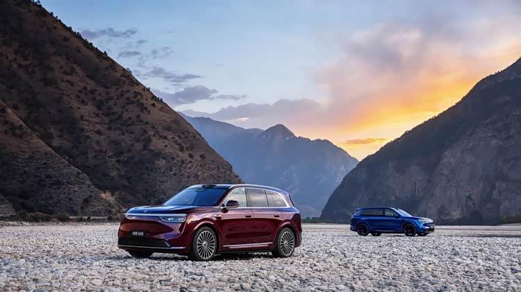 行业首证！问界M8荣膺中国电动汽车火灾安全指数五星级成绩