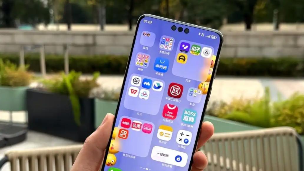 华为Mate80突然不香了，麒麟9020+100倍变焦+512GB，旧款旗舰暴降2750元