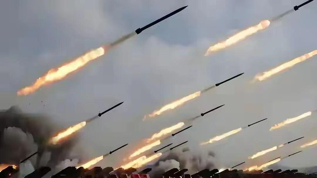 450 枚导弹瞄准缘何不敢开火？