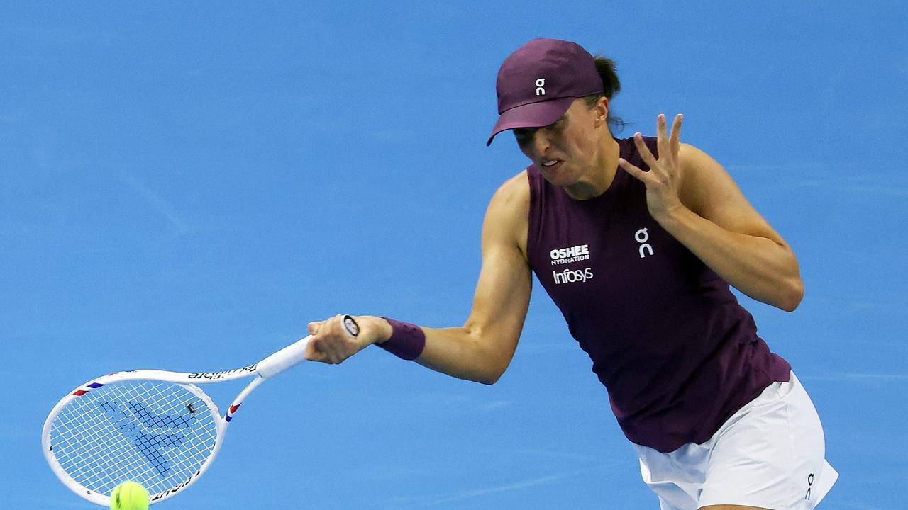 随着斯瓦泰克2-0，WTA1000武汉站4强全部诞生：2名大满贯冠军在列
