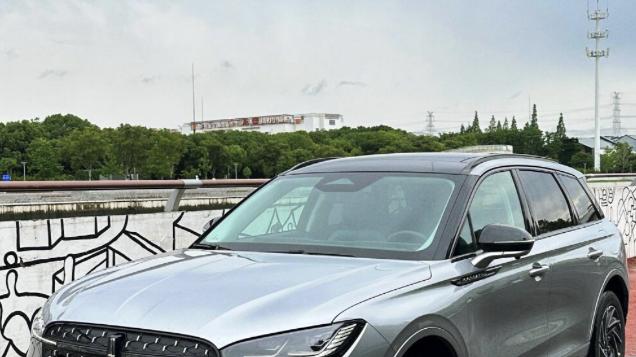 全家的后盾，是1300兆帕的不张扬