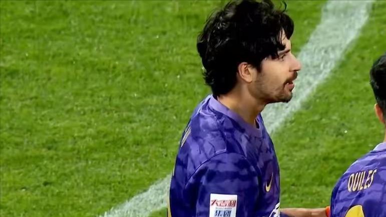 0-1! 泰山4防1也丢球：高准翼眼神防守！津门虎唯一射正就进球