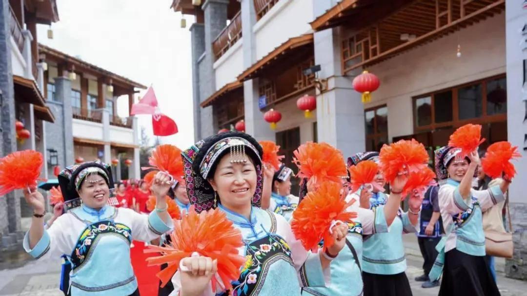 “旧州三里江南乡村大舞台”启动仪式隆重举行