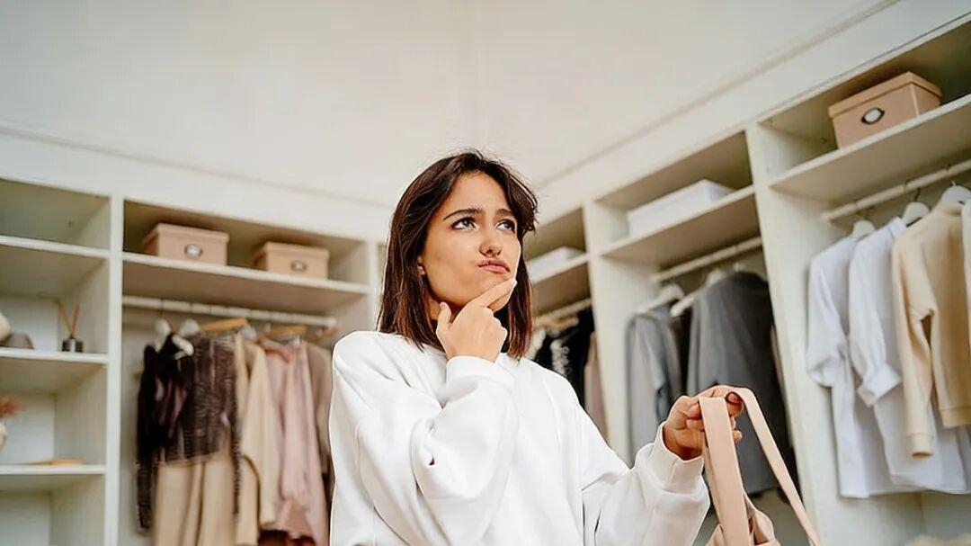 你衣服的颜色，正在暴露你的内心