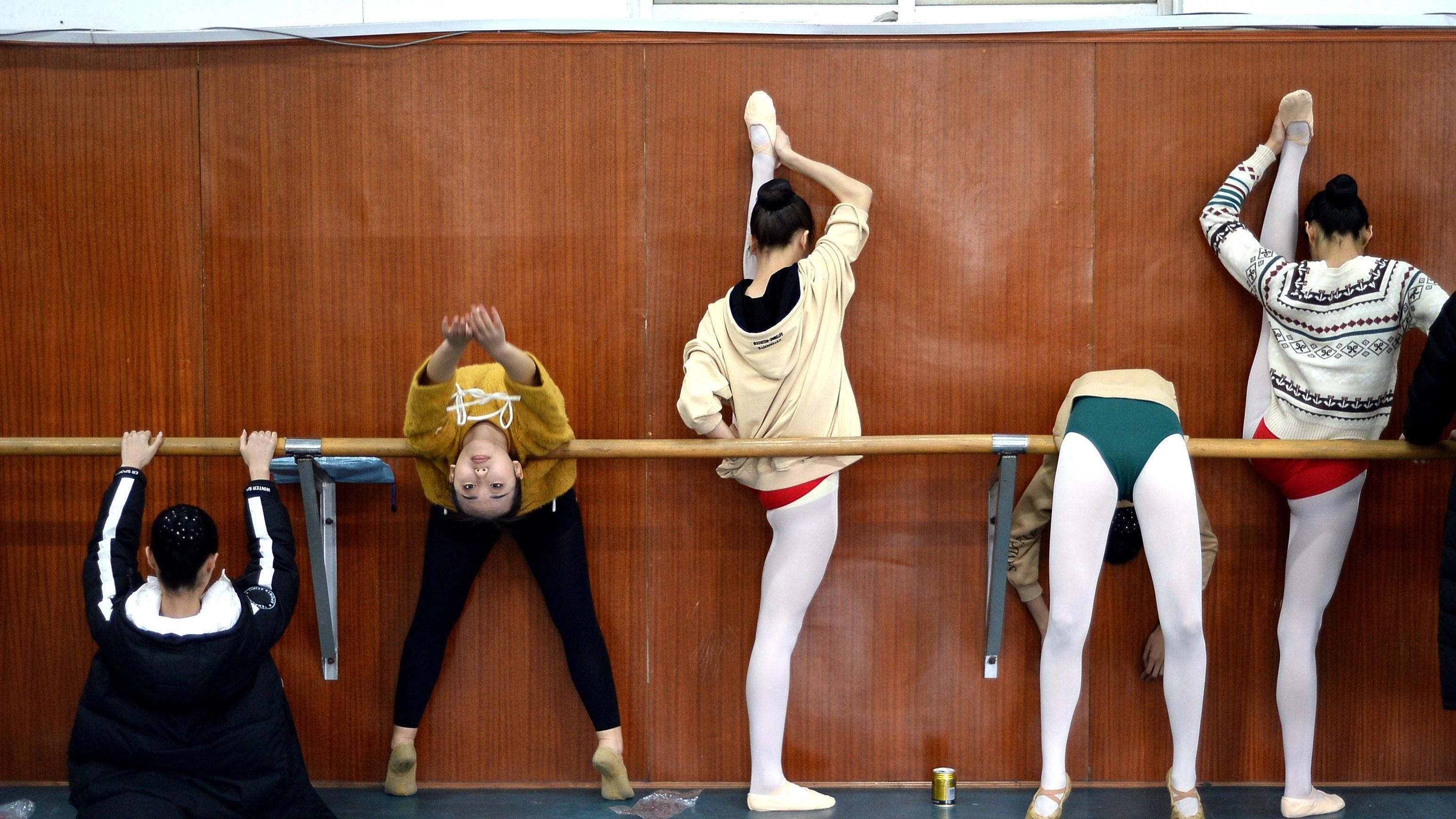 高中为什么要去学艺术，何必扑向那张粘蝇纸