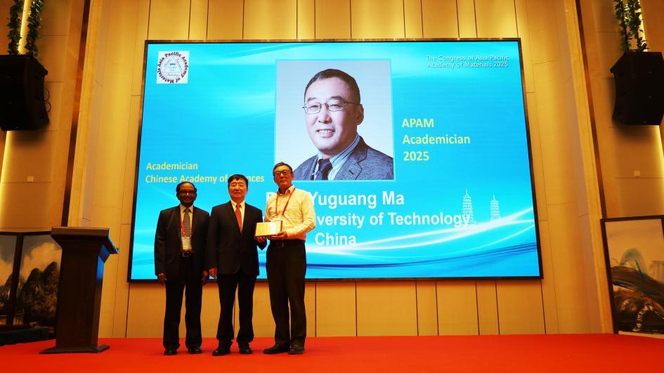 华南理工大学就业怎么样？天坑脱坑变王牌专业！月薪超万元