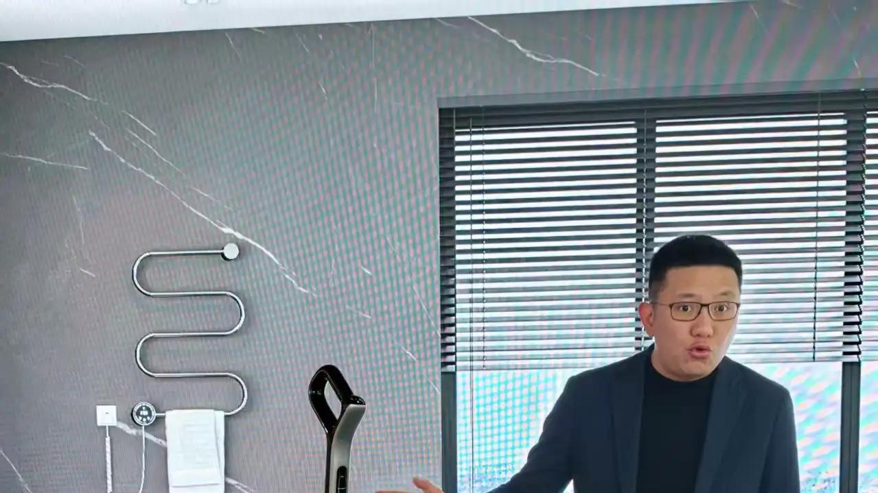 AWE2026逛展实测！添可芙万Station View空间站洗地机，直接把懒人清洁卷明白了