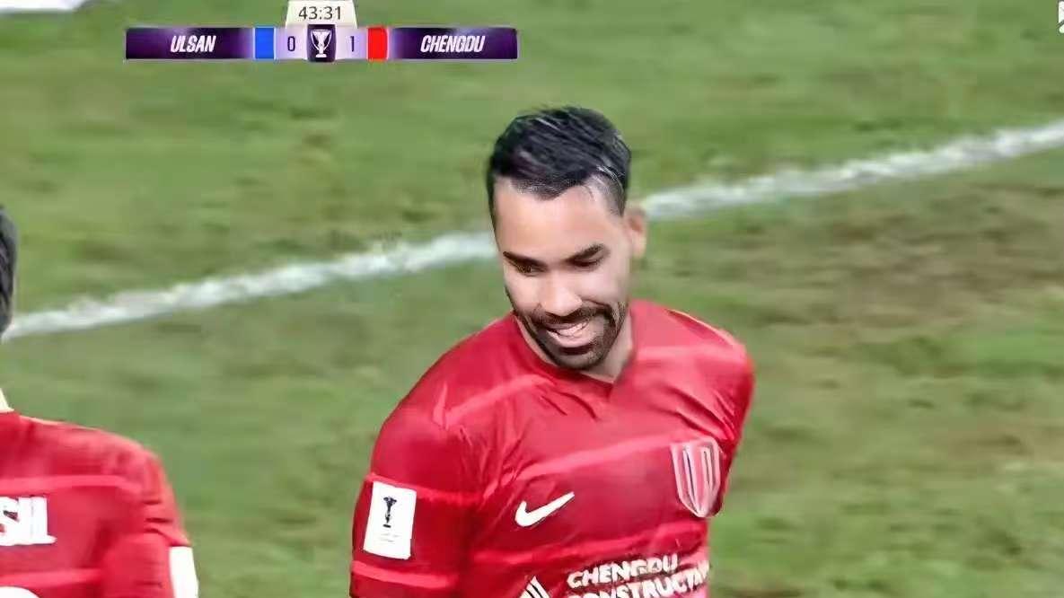 担心留不下？德尔加多晒照：给自己励志，却愁容满面