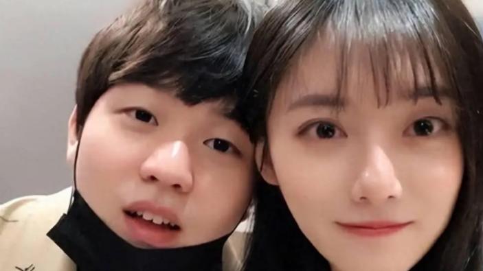 Rookie分手doinb获利最大，直言自己什么都没做，风评突然好转了