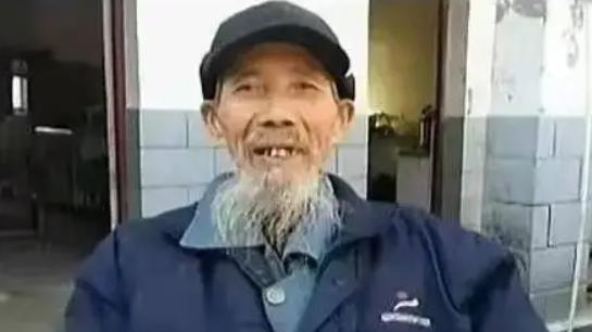 2013年，执意要嫁给大自己45岁老头的张凤，现在如何了？