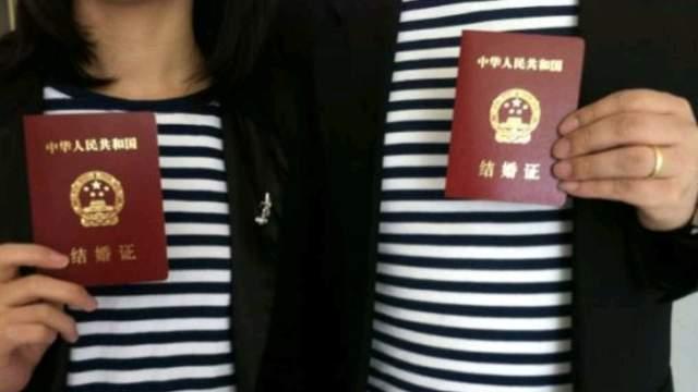 从校园到婚纱，恩爱17年，一起走过艰辛贫困的他们，悄悄离婚了！