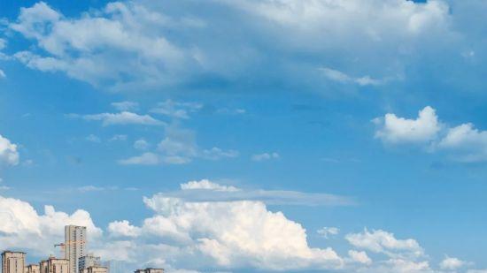 浏阳河畔非遗探访：听古乐演奏与油纸伞制作