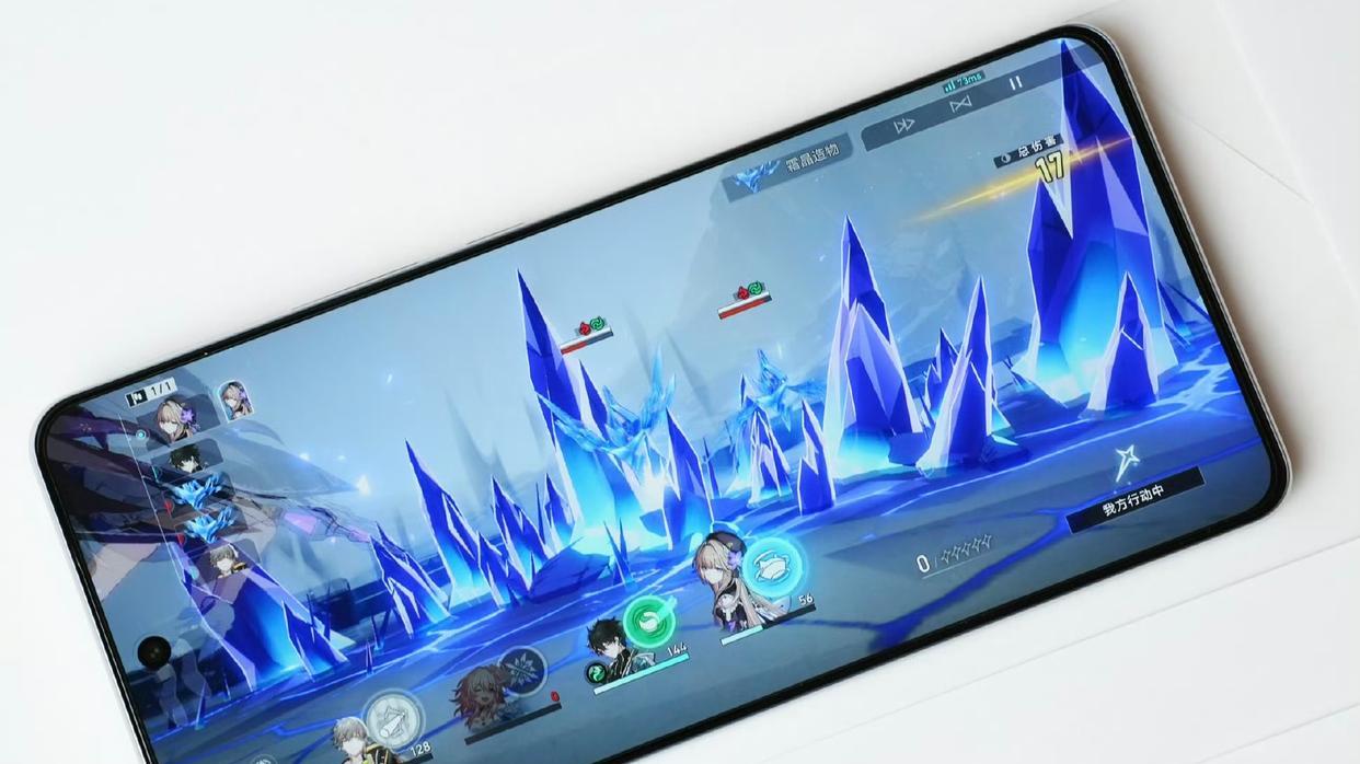 预算1500元左右，可以“闭眼入手”的3款手机，公认“低价高配”