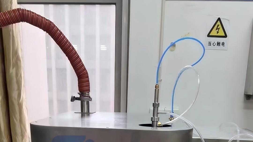 小型离心喷雾干燥机进风温度与雾化压力调节顺序对成品质量的具体影响