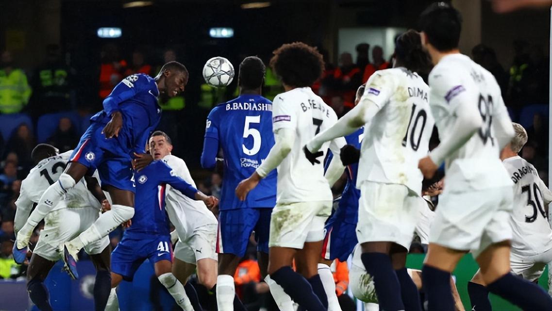 欧冠切尔西1比0帕福斯，凯塞多建功保前八位置，主帅换人奏效