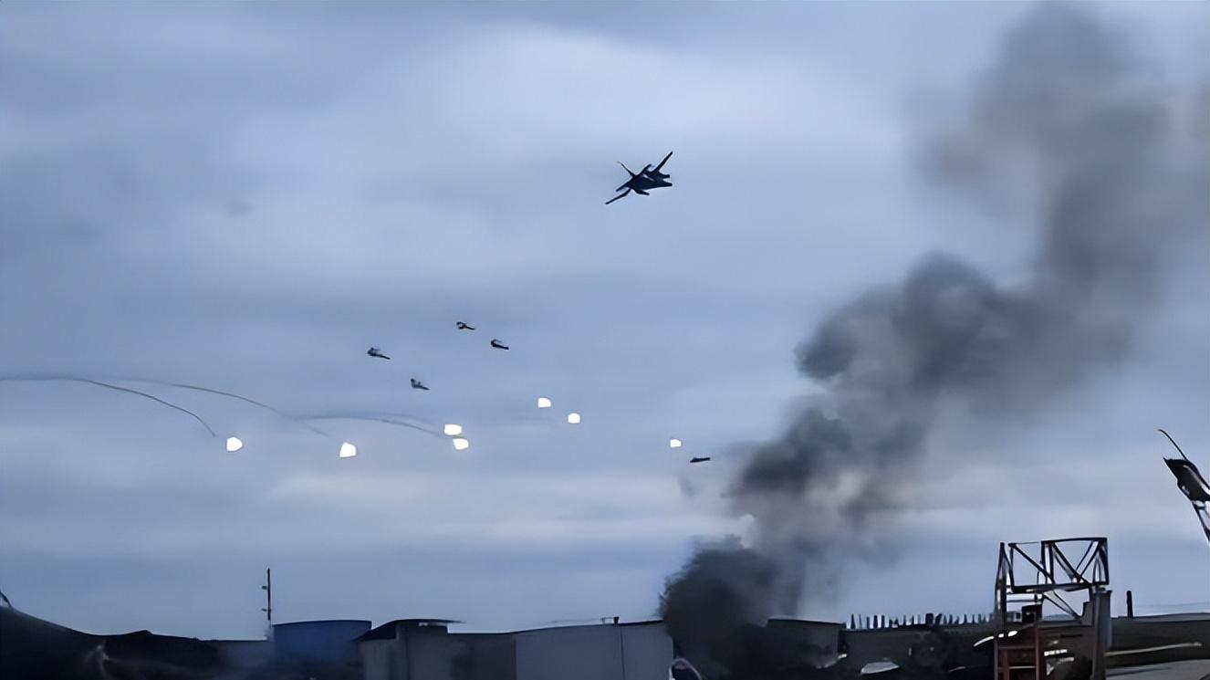 400架无人机破空！北约战机紧急升空，俄乌“春季攻势”血色开启！