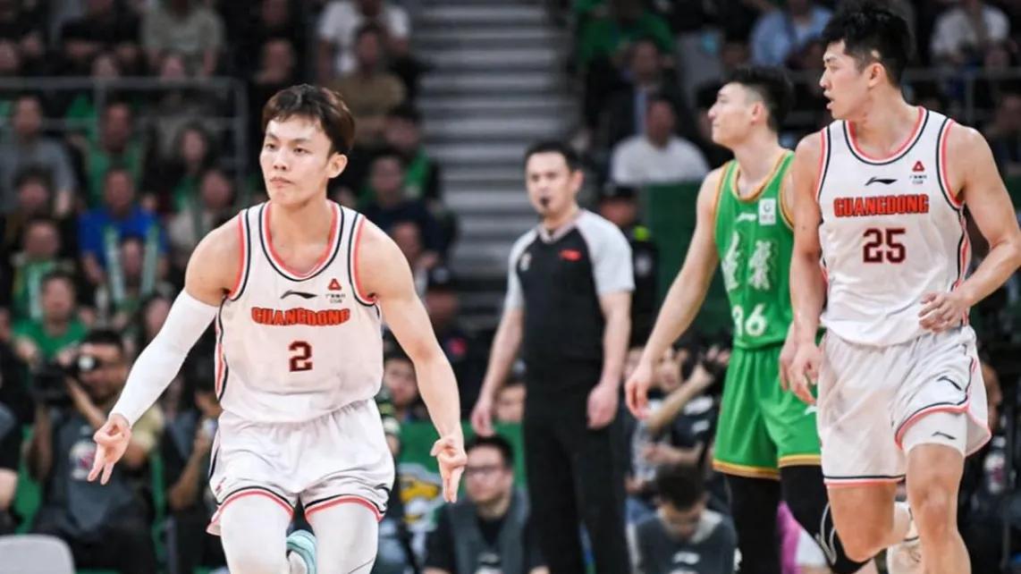 辽宁78-108败广东，三分球24中3，外援71对27，杨鸣验货失败！