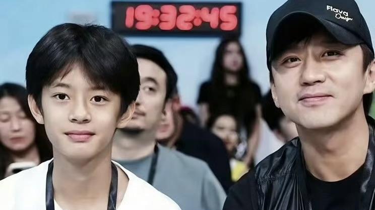 等等侧颜仿佛“男版甄嬛”！孙俪基因被赞“3D打印”