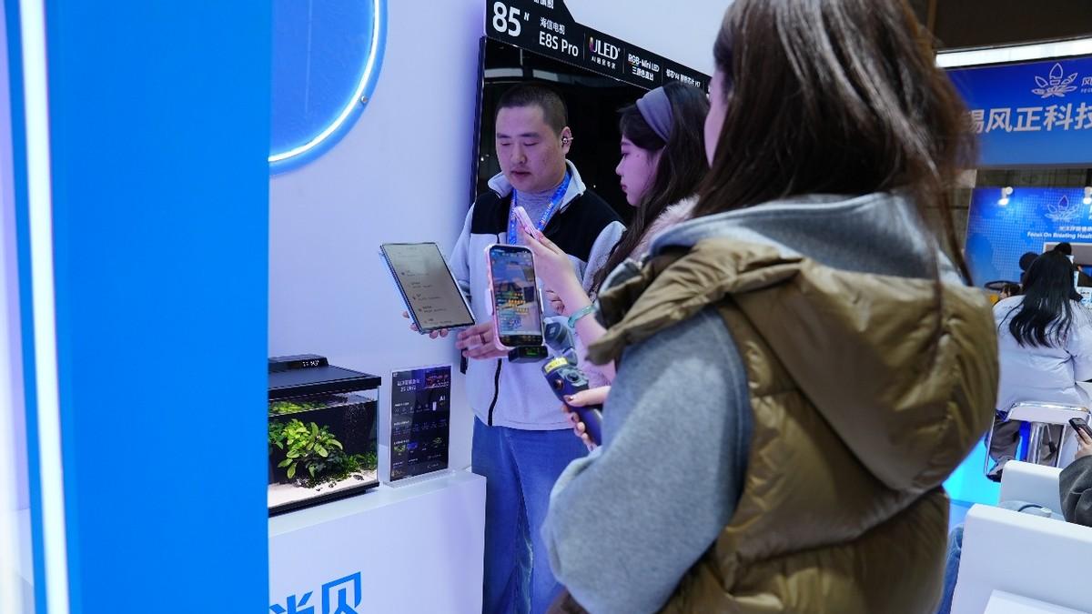 当贝智能鱼缸2S Ultra升级了什么？对比1SUltra全维度实测