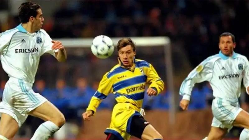 先逆袭佐拉，后接班巴蒂，还是克雷斯波的黄金搭档，神射手遭低估