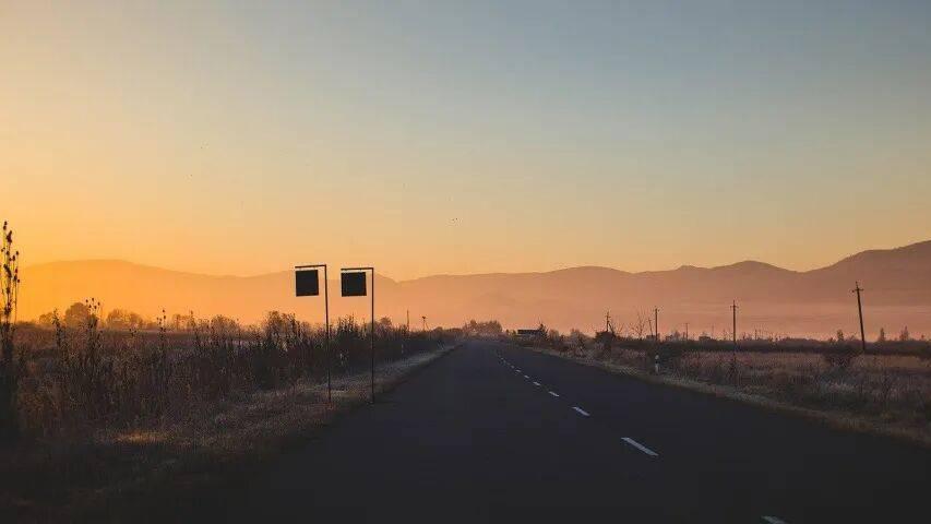 家电市场回暖！海信美的伊莱克斯上新格力天猫帅丰康佳万和生变