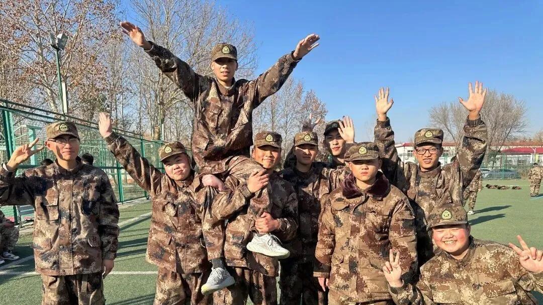 如何识别青少年心理危机的早期信号——迈向阳光心理百科