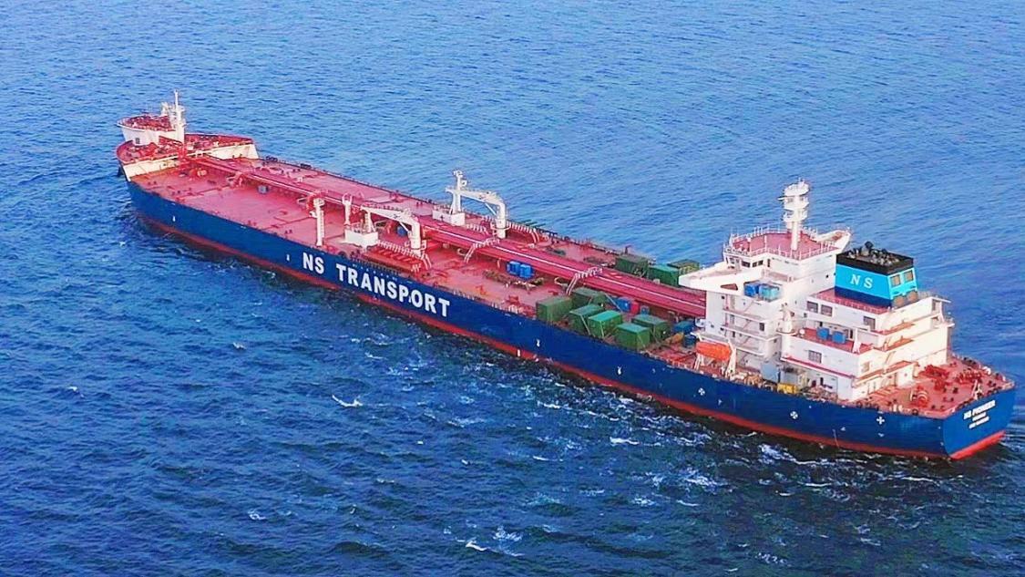 中国货船畅行霍尔木兹，美开战至今3大企图全落空，麻烦才刚开始