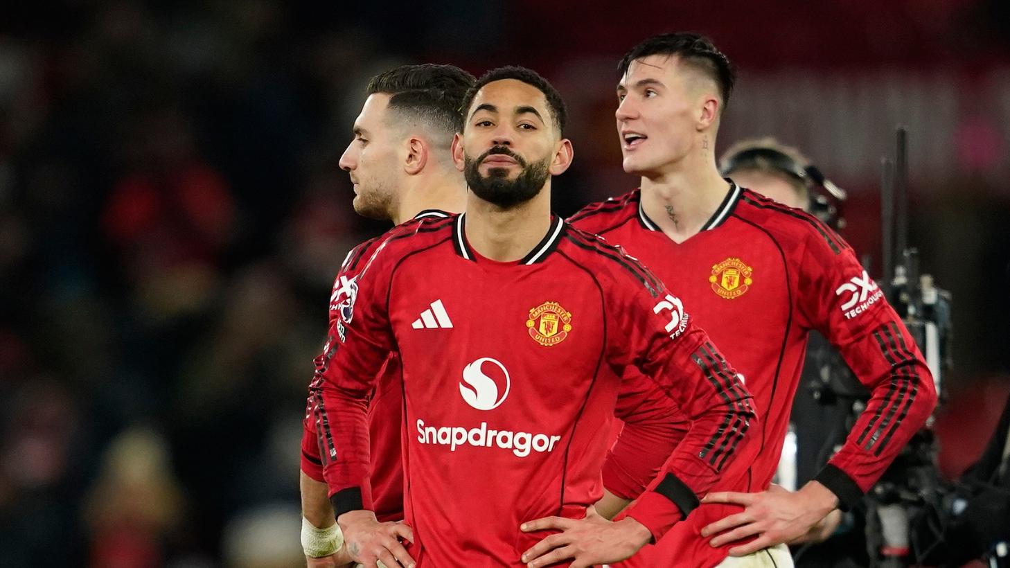 曼市德比！卡里克迎执教首秀，曼联能否主场复仇曼城？