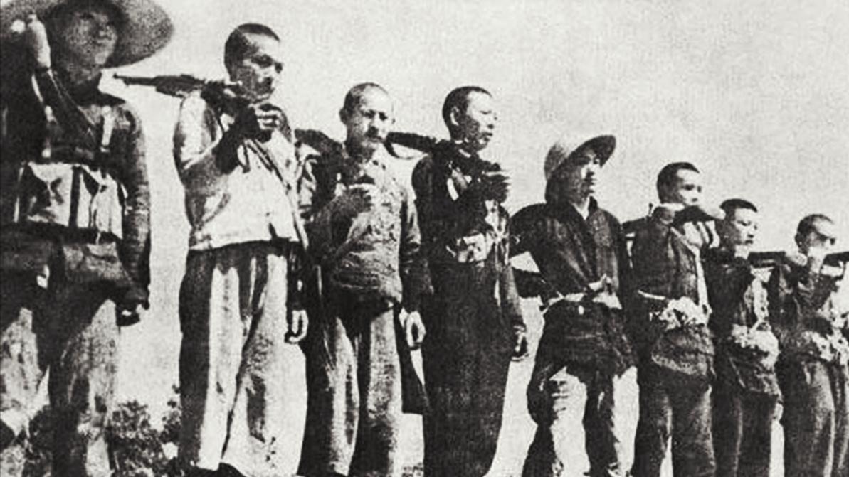 叛徒告密引来12艘军舰，70名孤军宁死不退，血染大鱼山！