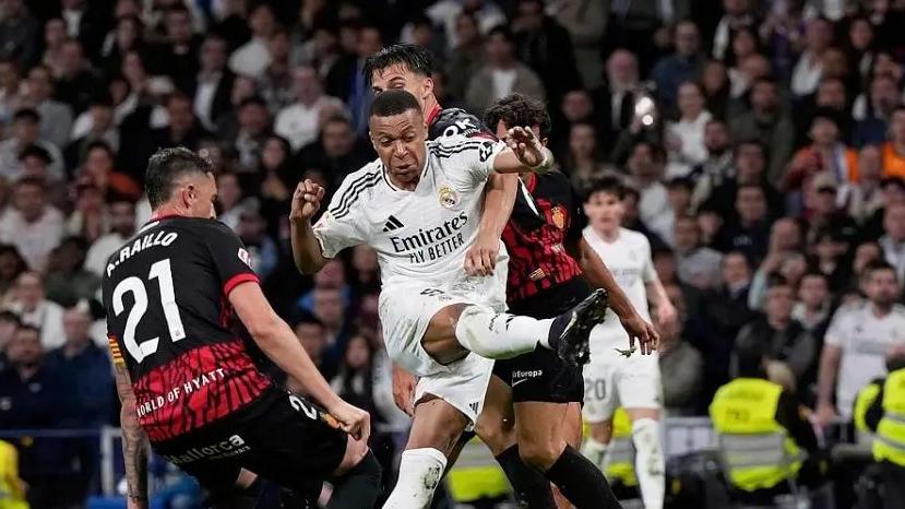 26016期十四场扫盘推荐: 定胆曼城拜仁，莱比锡皇马防平，多特或冷