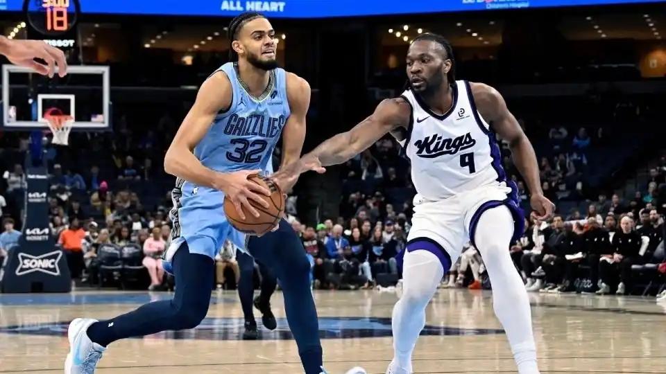 首秀10+9+3断！杨瀚森队友换队大爆发，10天短工打爆5年1.4亿先生