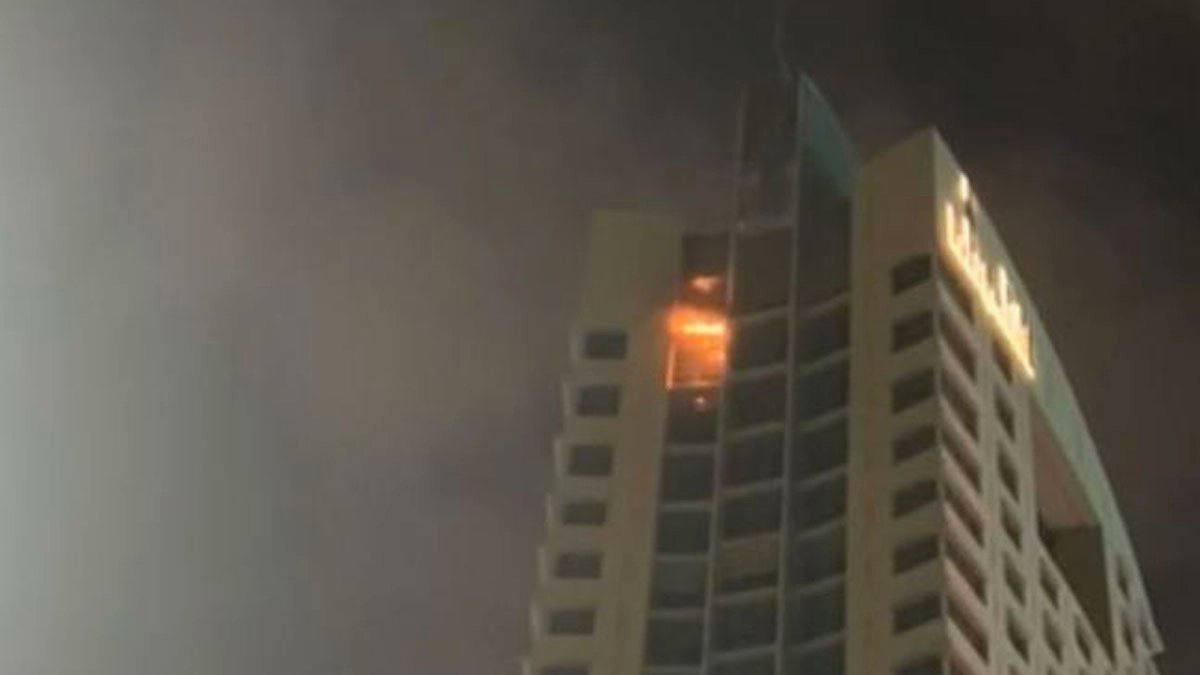 为什么伊朗猛砸阿联酋？真相浮出水面，的确是在出一口气