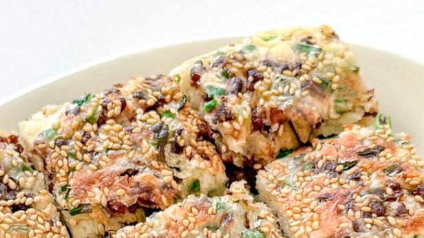 葱香牛肉发面饼，面团里的“肉香小火山”