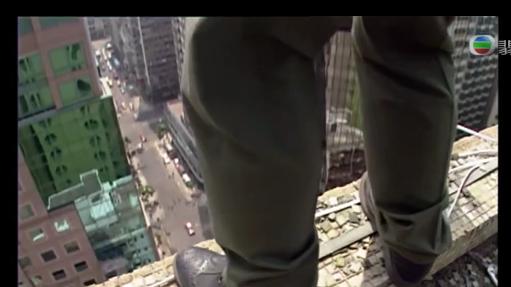 凌晨三点，一个男人给我发消息：“哥，我想跳楼” 我13年的经验告诉我：这事还有救