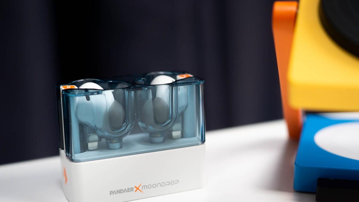 春节潮流好物，PANDAER无线充 耳机上手