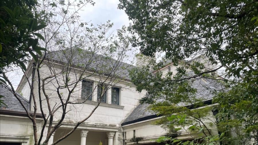 江苏昆山一栋超2500㎡的豪宅别墅拍卖，才2904万元就成交