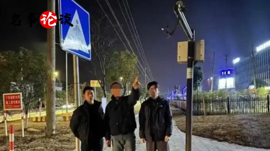 小偷偷到警察“头上”？小偷：没想那么多，快过年了，正好家里缺