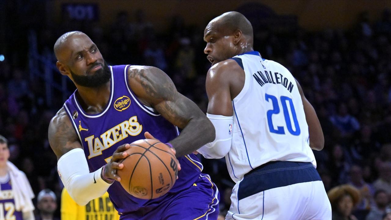 海斯高情商成人之美，老詹刷新邮差三双纪录，赛后正式表态