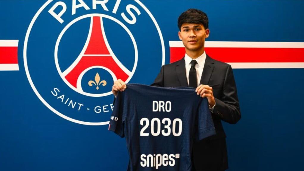 巴塞罗那足球总监德科 批评了德罗·费尔南德斯离开俱乐部