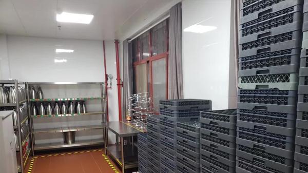 商用厨房设备选型指南：从五大维度破解产能、节能与安全难题