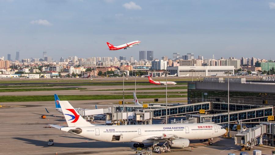 3月29日起上海机场执行夏秋航季，日均计划执行航班2516架次