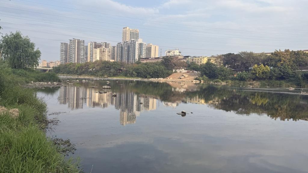 盗采河水售卖：历时十年，怎么就没有被监管部门发现？