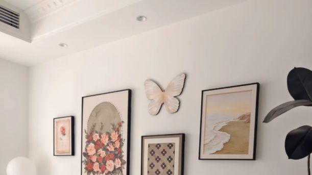 留白的浪漫：一幅画，唤醒一面墙的温柔表情