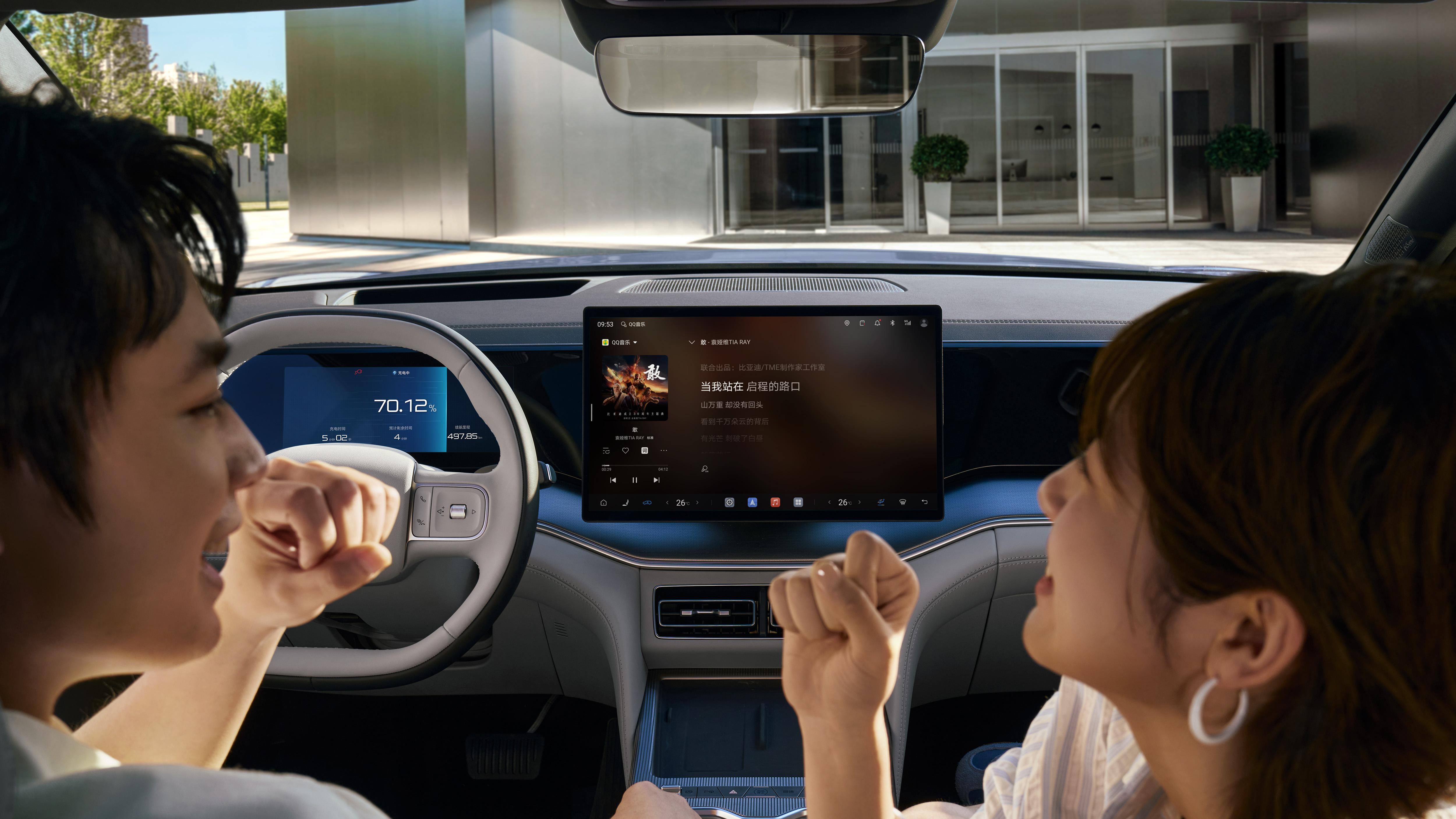 比亚迪宋Ultra EV上市：闪充与超长续航的电动SUV新选择