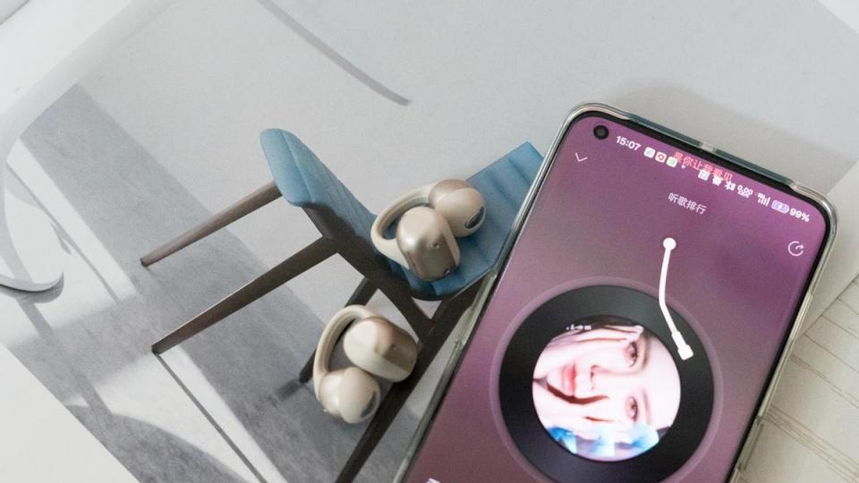 强大AI赋能！音质、续航全面Pro，哈趣Ace1耳夹式耳机体验