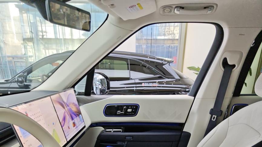 极氪9X VS问界M9, 和家人产生分歧了...